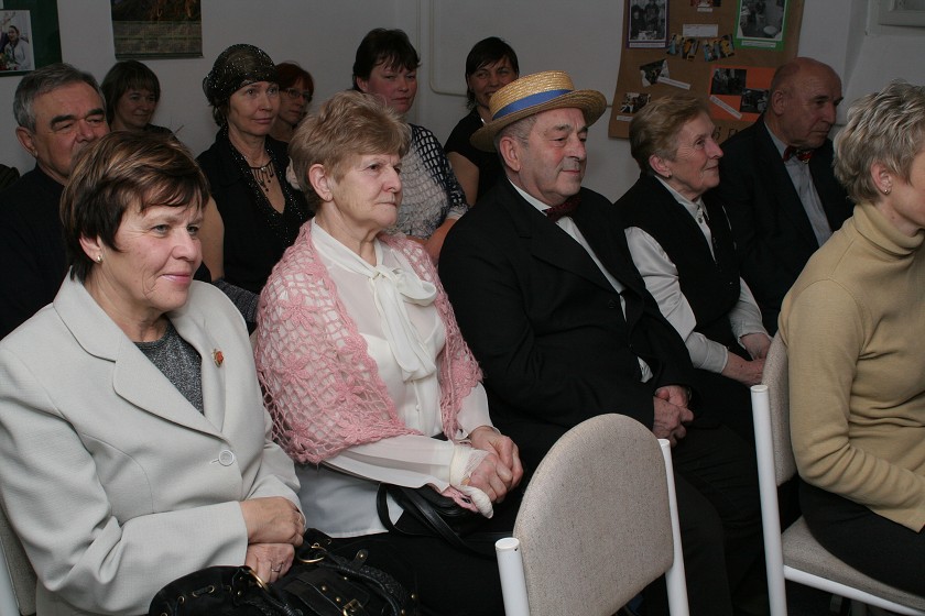 img00016.jpg