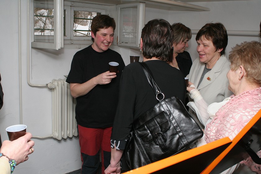 img00049.jpg