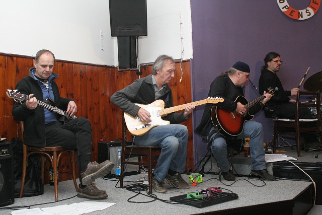 img00042.jpg