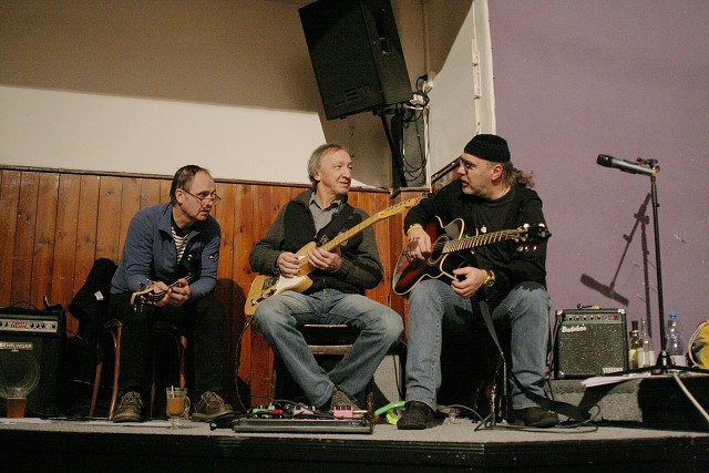 img00196.jpg