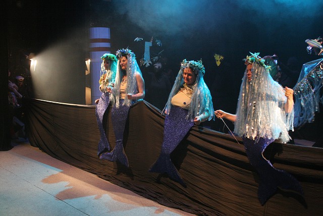 img00208.jpg