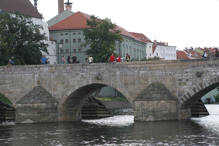 img00011.jpg